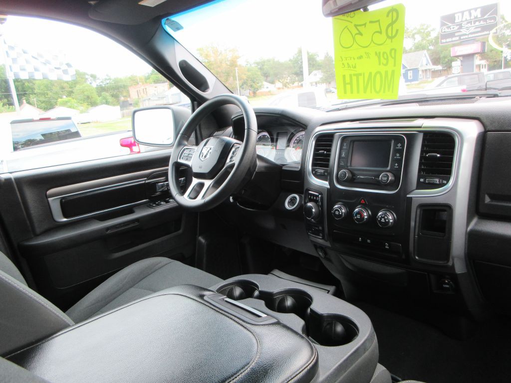 2024 RAM 1500 Image 12