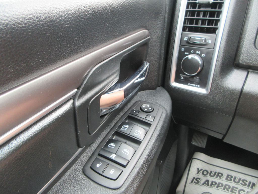 2024 RAM 1500 Image 21