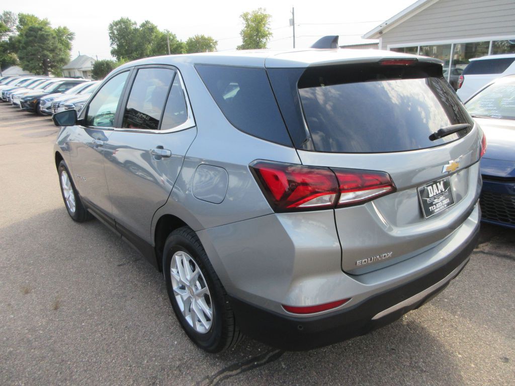 2024 Chevrolet Equinox Image 3
