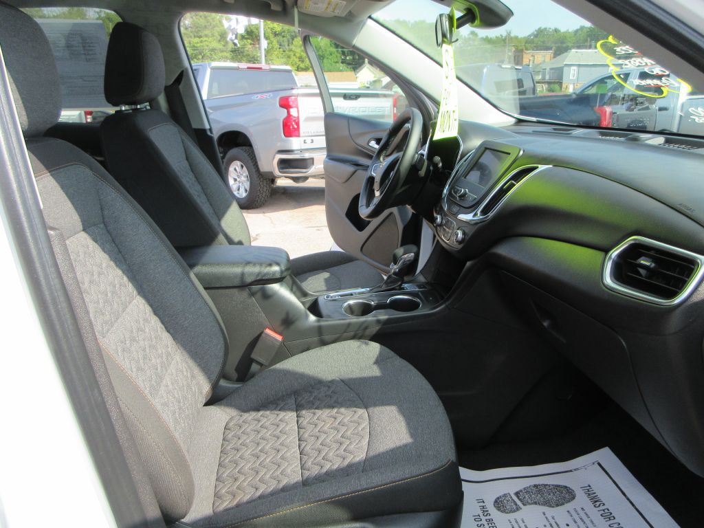 2024 Chevrolet Equinox Image 11