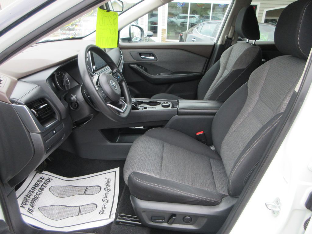 2021 Nissan Rogue Image 8