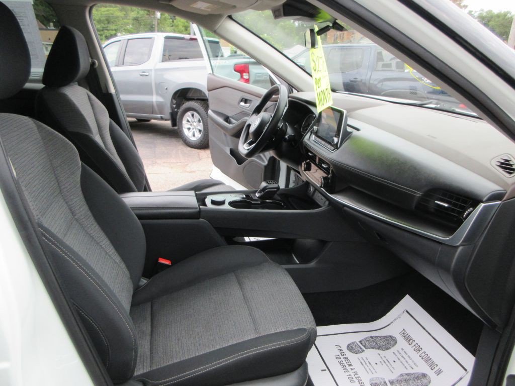 2021 Nissan Rogue Image 11