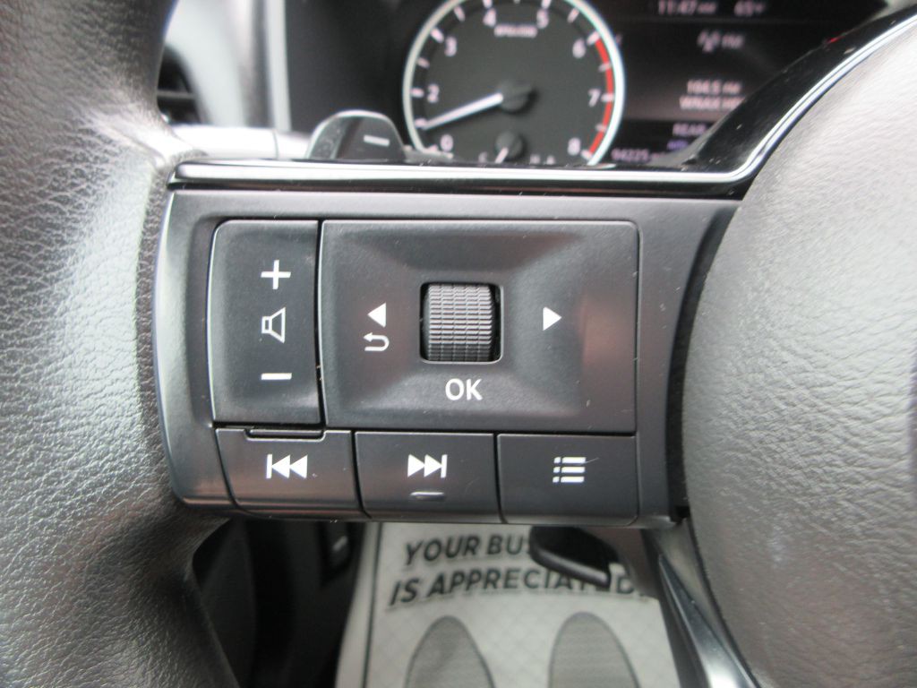 2021 Nissan Rogue Image 15