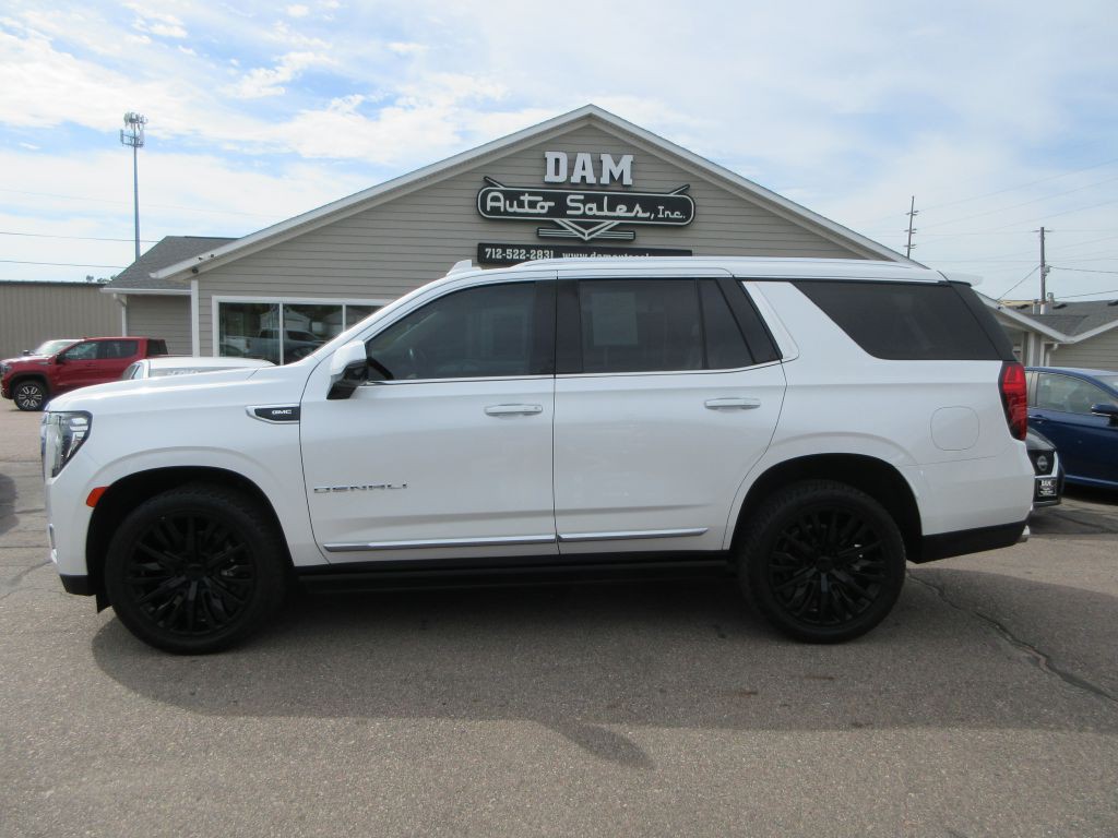 2023 GMC Yukon Image 2