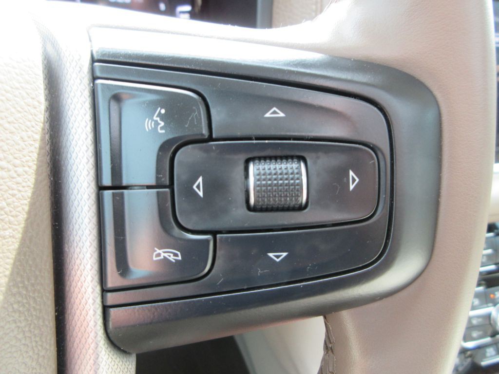 2023 GMC Yukon Image 20