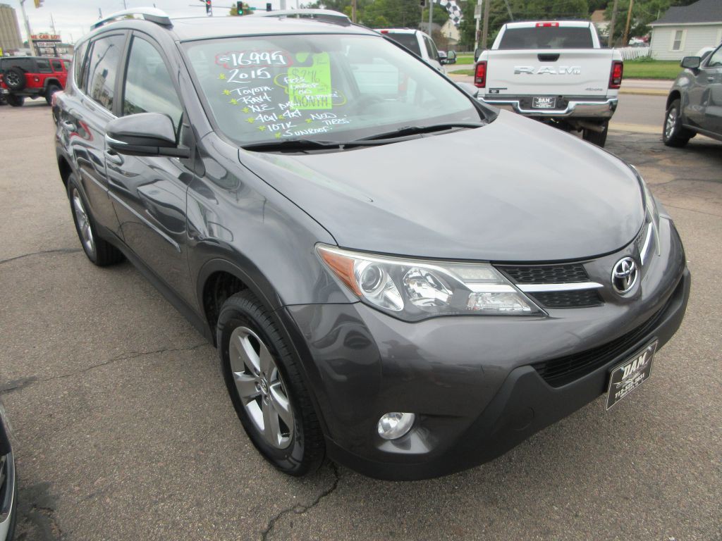 2015 Toyota Rav4 Image 6