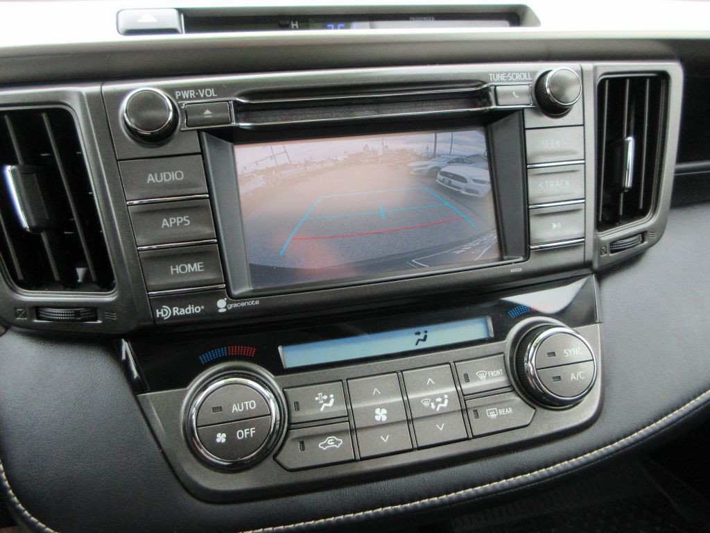 2015 Toyota Rav4 Image 16