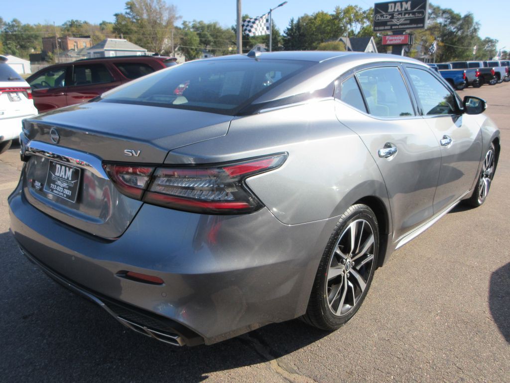 2023 Nissan Maxima Image 5