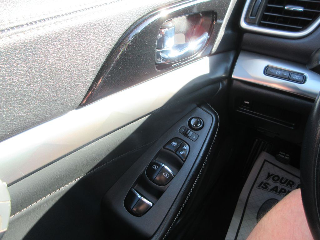 2023 Nissan Maxima Image 21