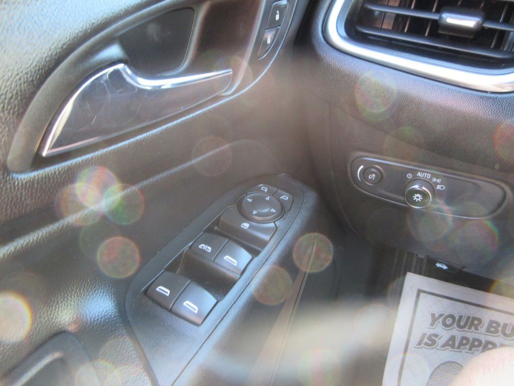 2022 Chevrolet Equinox Image 22