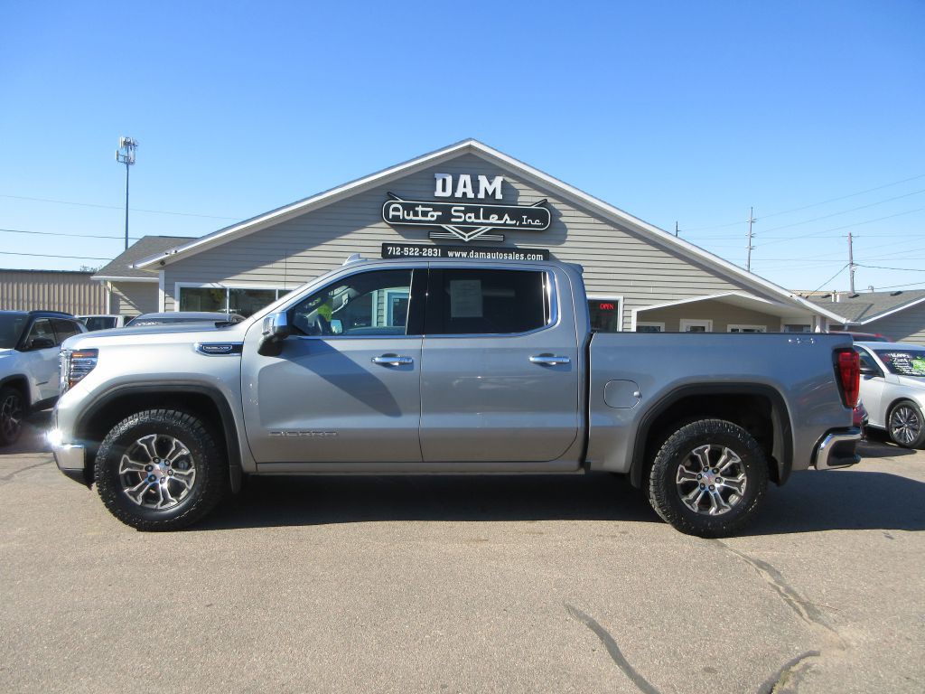 2025 GMC Sierra Image 2