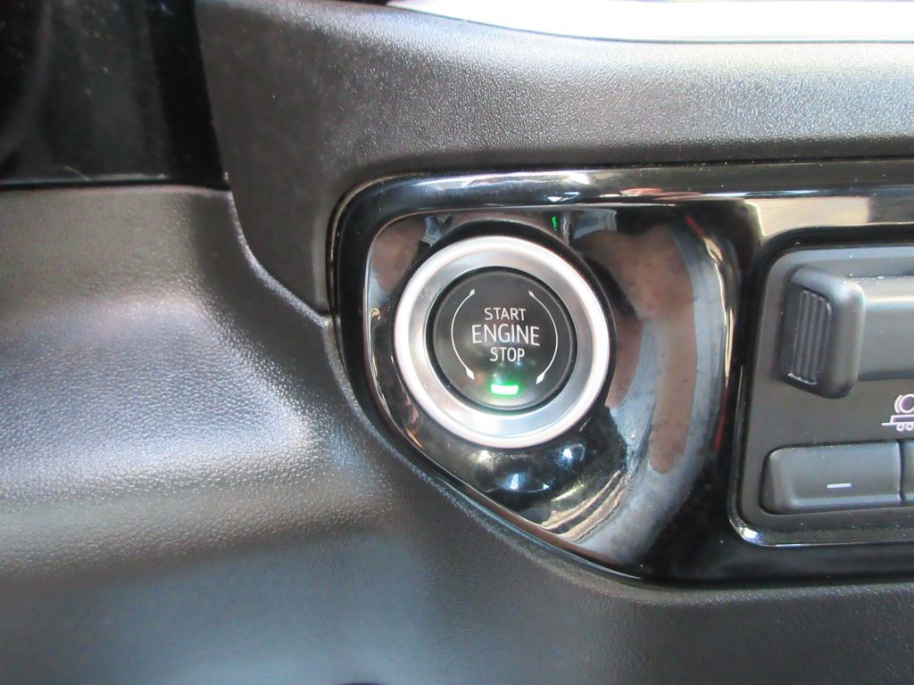 2025 GMC Sierra Image 20