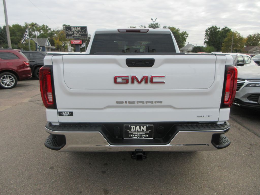 2025 GMC Sierra Image 4