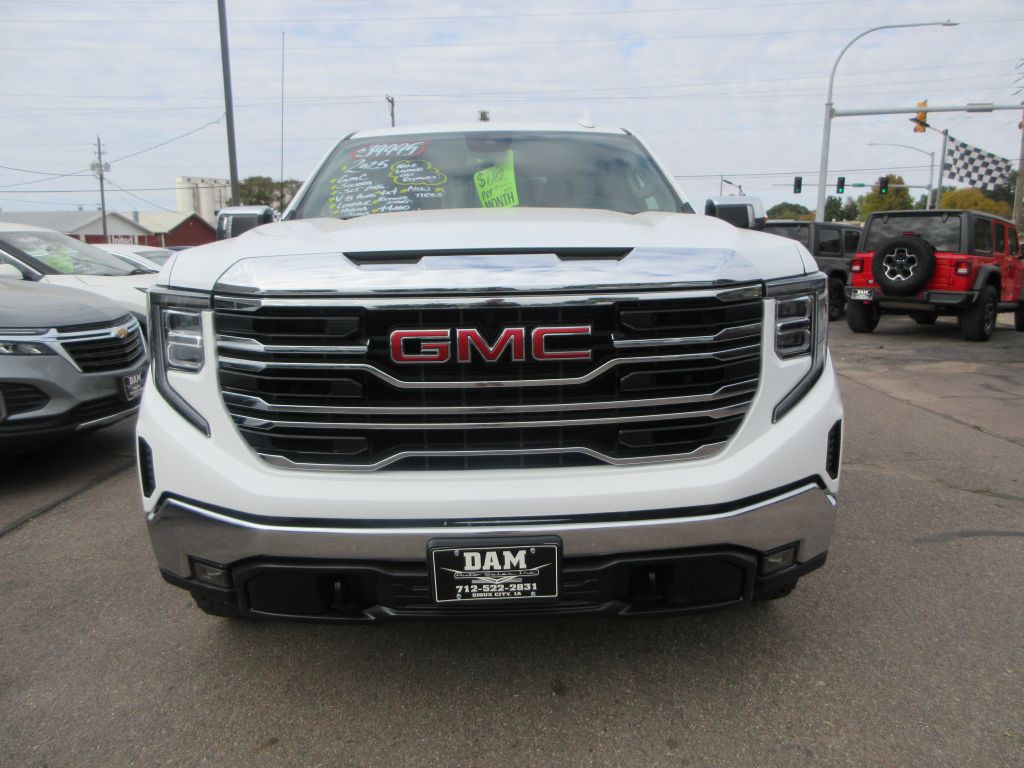 2025 GMC Sierra Image 7