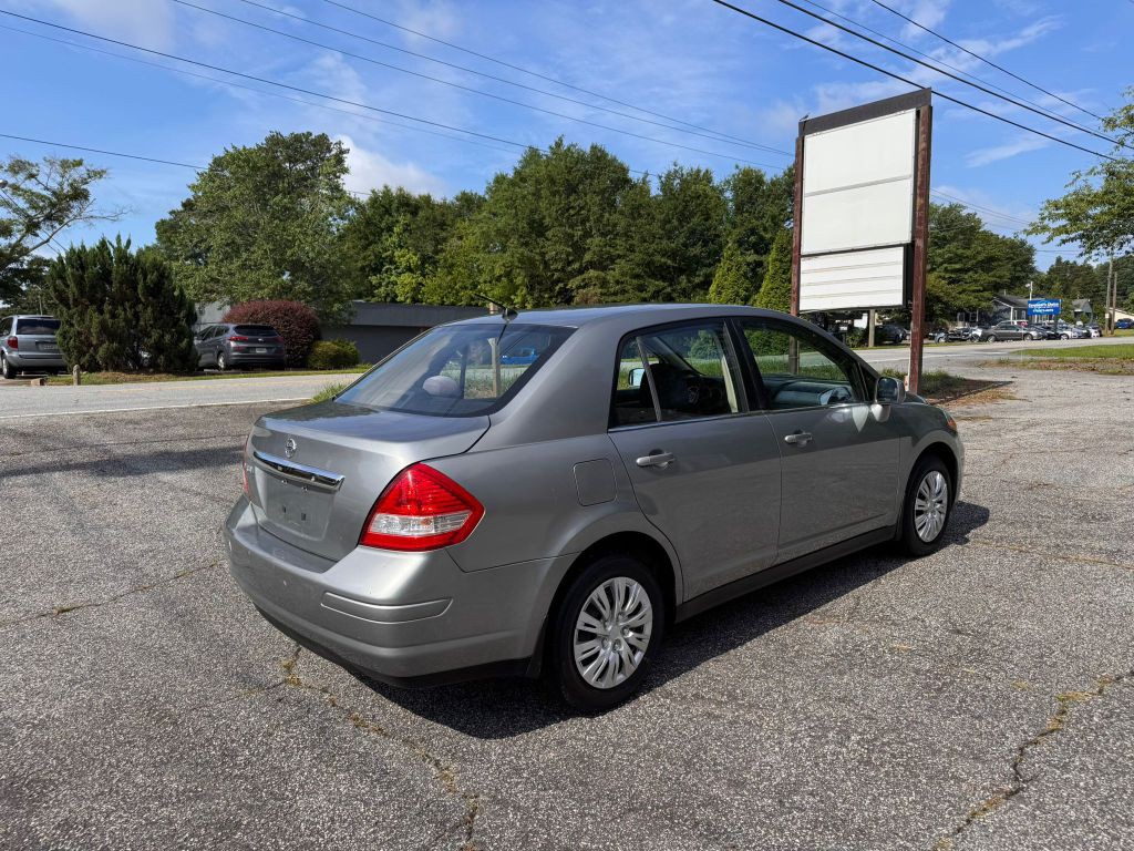 2008 Nissan Versa Image 4