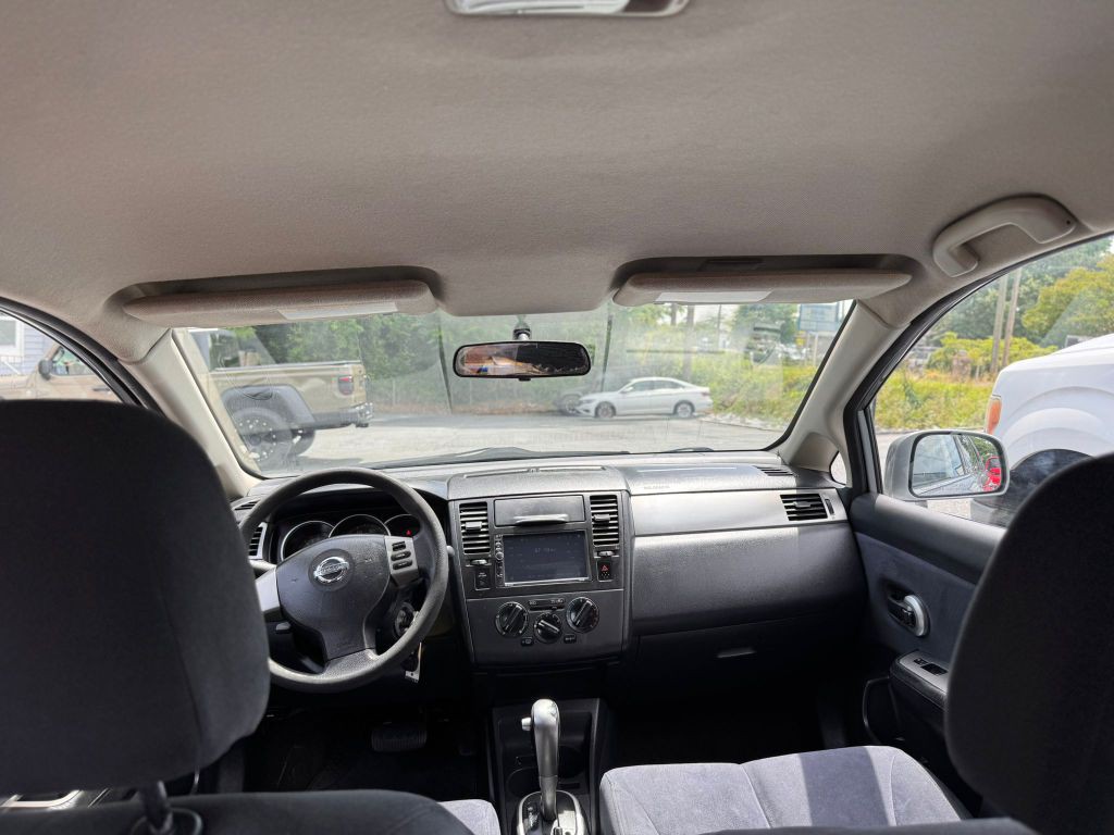2008 Nissan Versa Image 14
