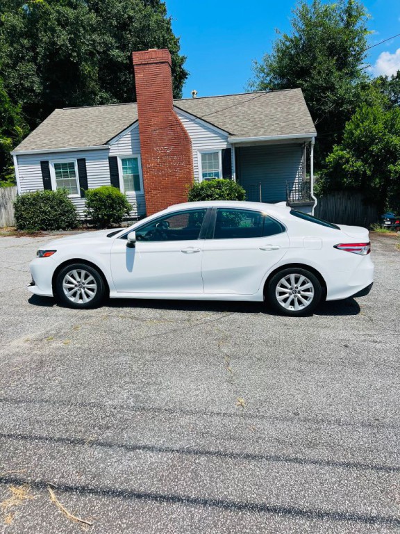 2019 Toyota Camry Image 5
