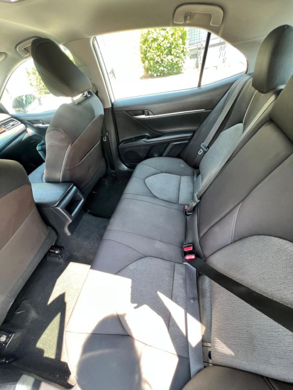 2019 Toyota Camry Image 11