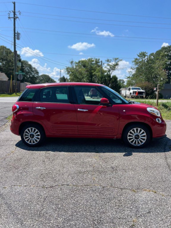 2014 FIAT 500L Image 6