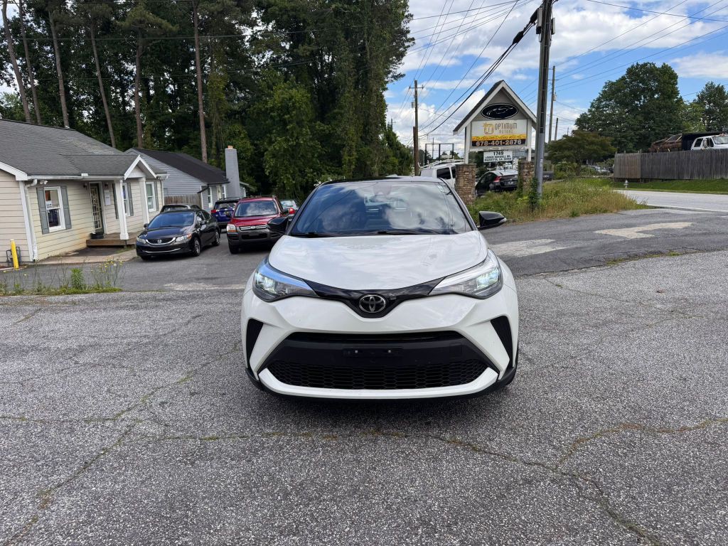 2020 Toyota C-HR Image 2