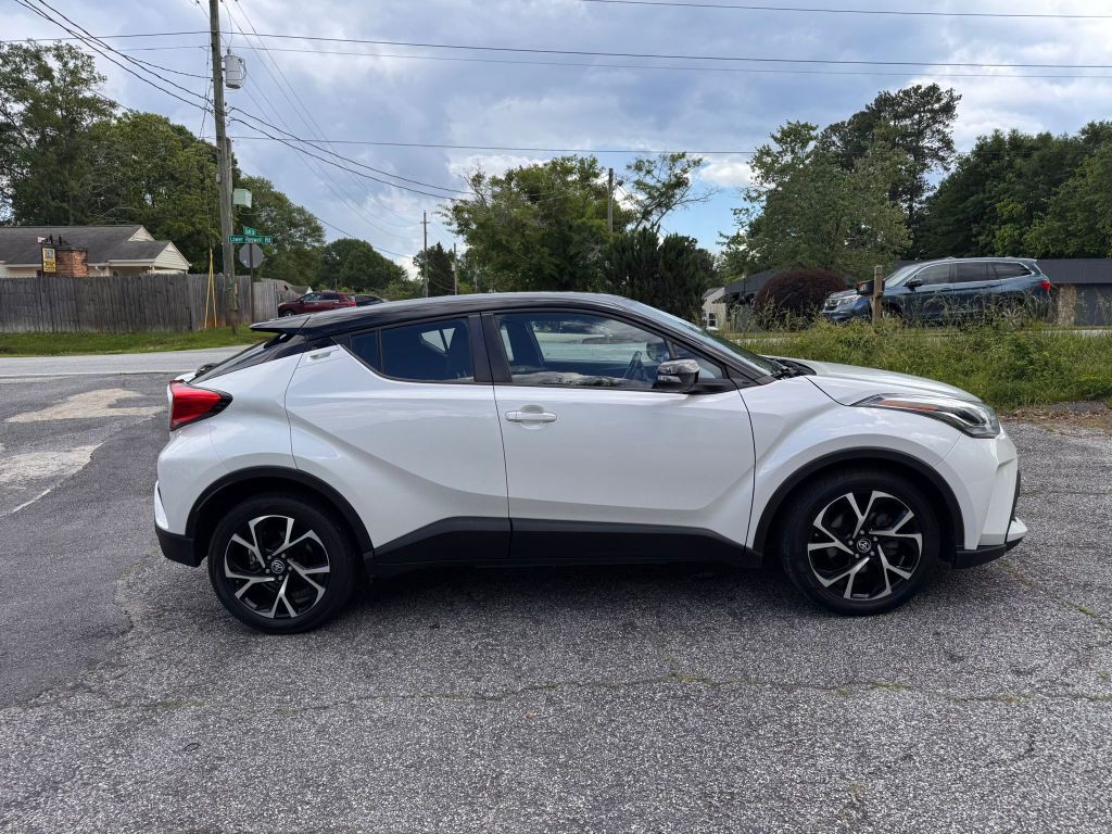 2020 Toyota C-HR Image 3