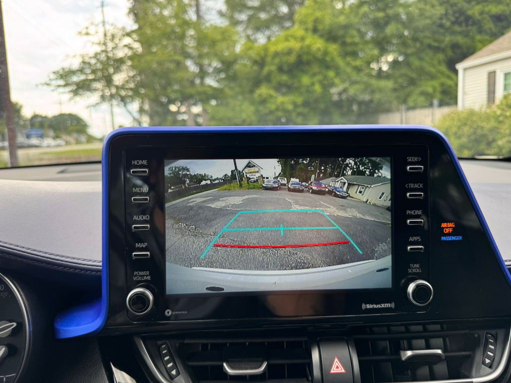 2020 Toyota C-HR Image 13