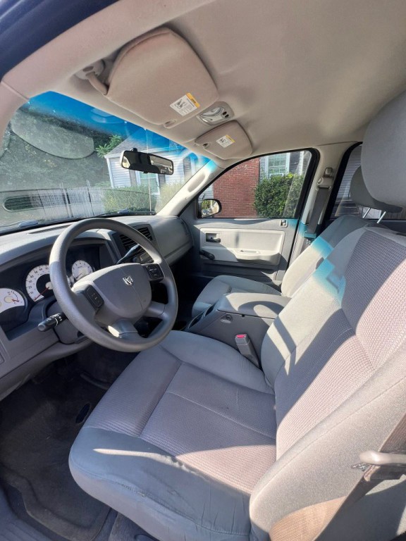 2005 Dodge Dakota Image 5