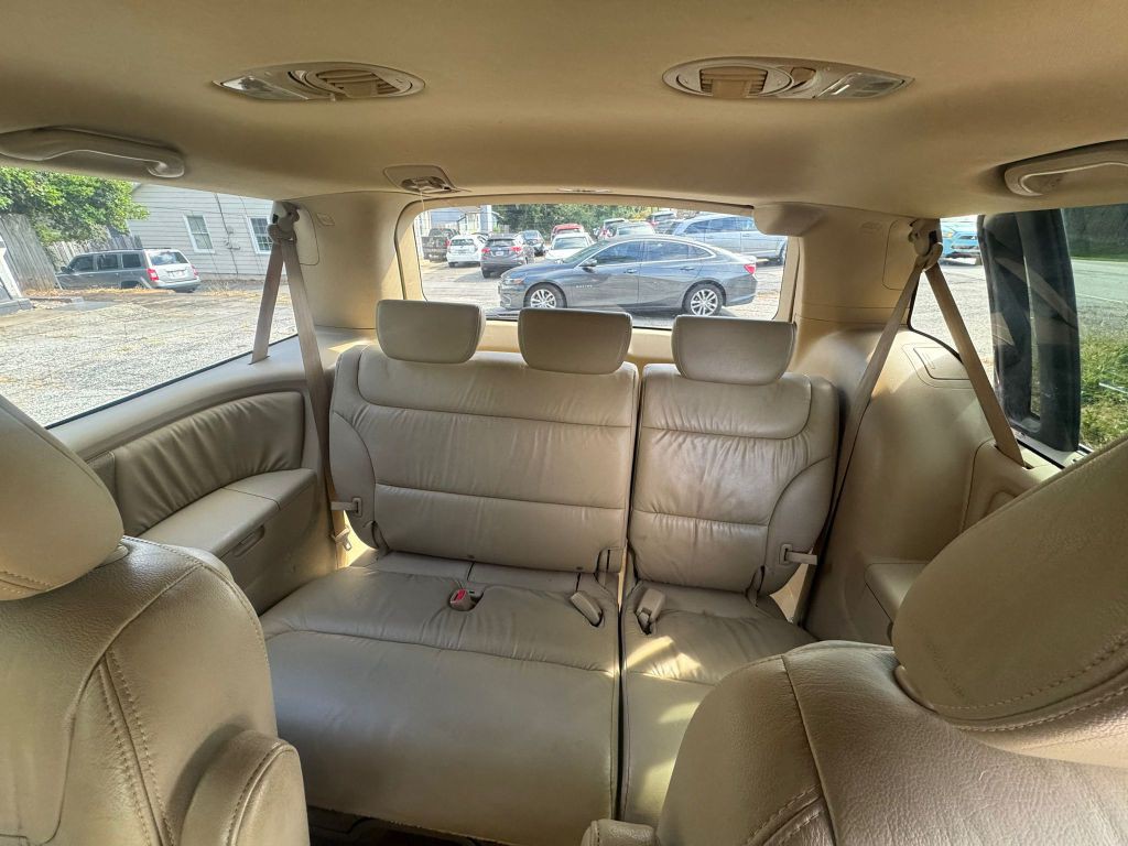 2007 Honda Odyssey Image 8