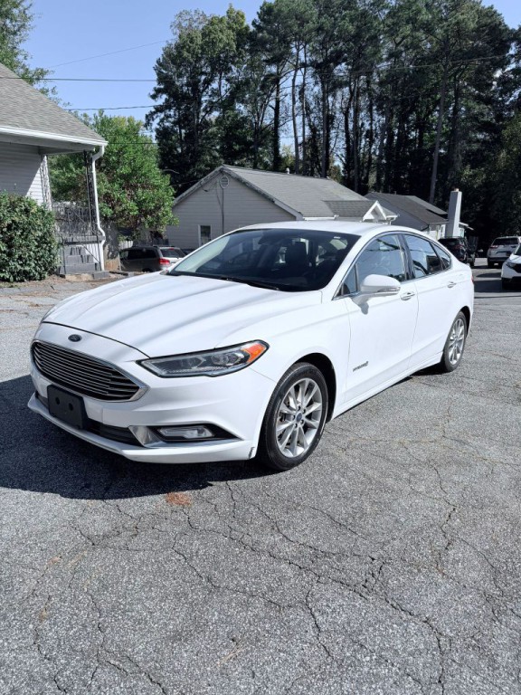 2017 Ford Fusion Image 2