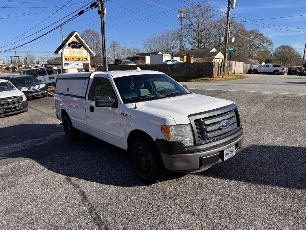 2011 Ford F-150 Image 2