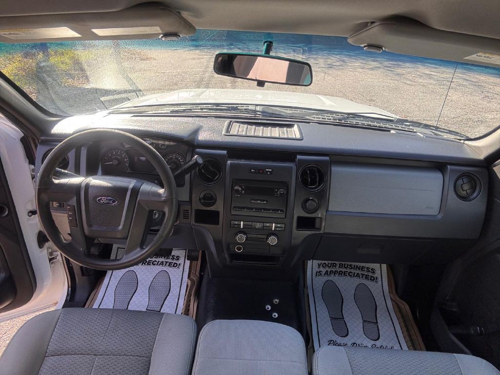 2011 Ford F-150 Image 12