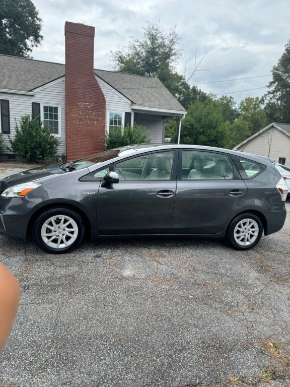 2014 Toyota Prius Image 3