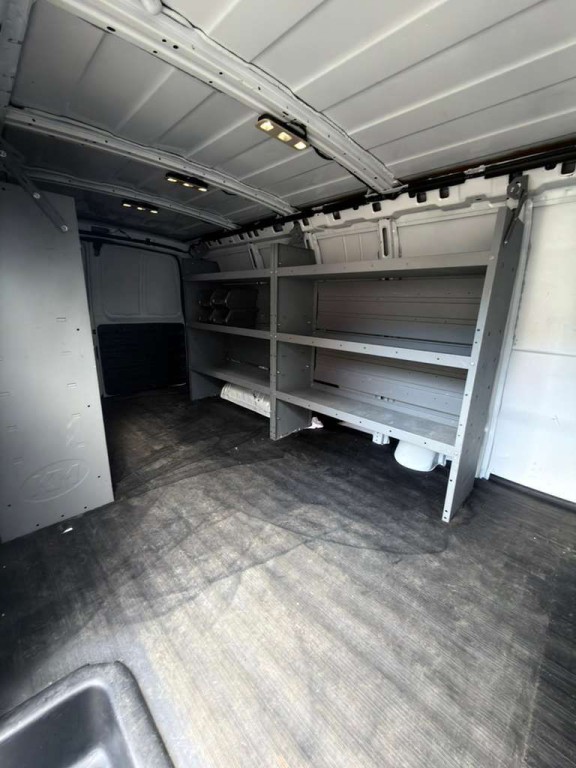 2019 Chevrolet Express Image 16