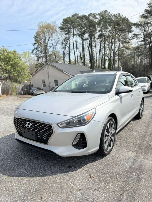 2019 Hyundai Elantra Image 2