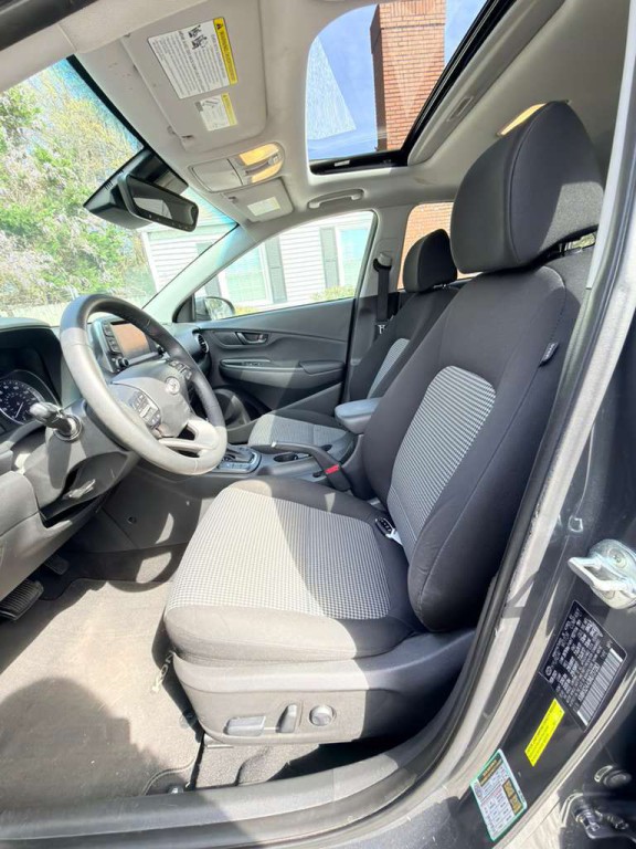 2021 Hyundai Kona Image 8