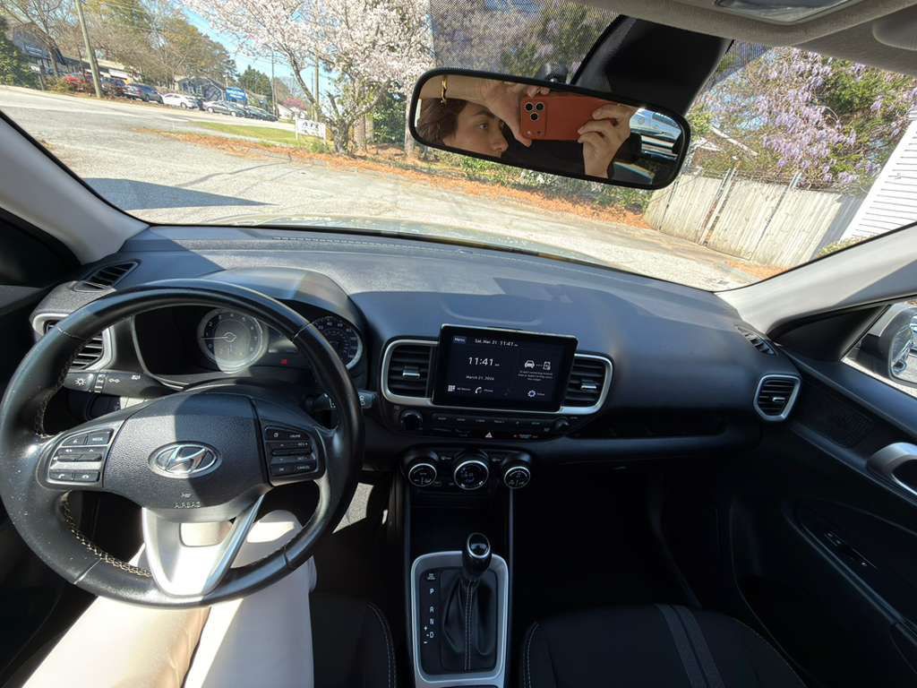 2022 Hyundai Venue Image 4