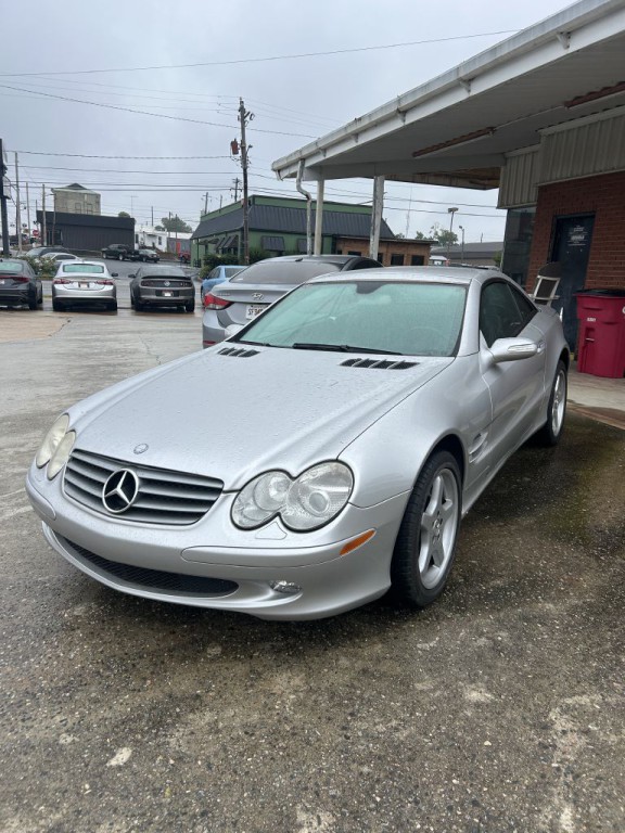 2005 Mercedes-Benz SL-Class Image 2