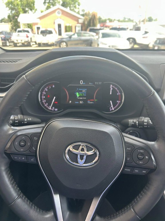 2020 Toyota Rav4 Image 3