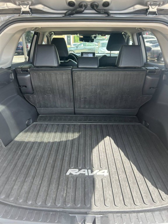 2020 Toyota Rav4 Image 12
