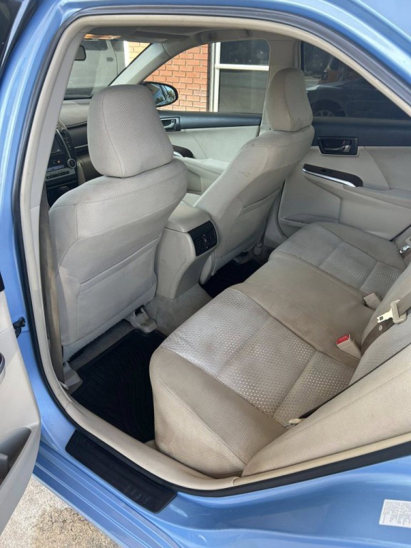 2012 Toyota Camry Image 5