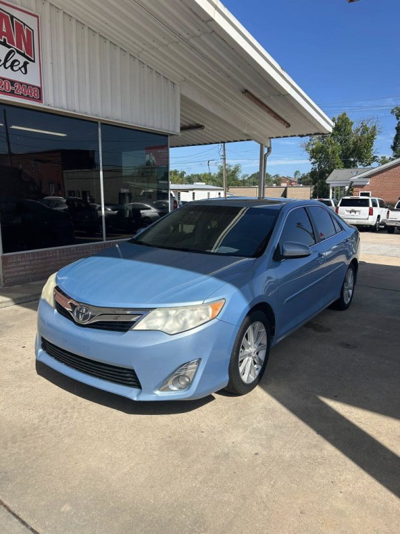 2012 Toyota Camry Image 11