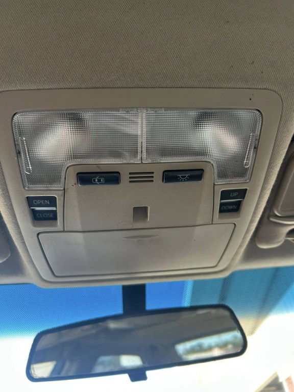 2012 Toyota Camry Image 15