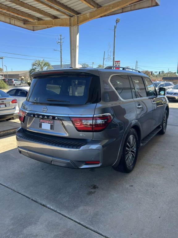 2021 Nissan Armada Image 4