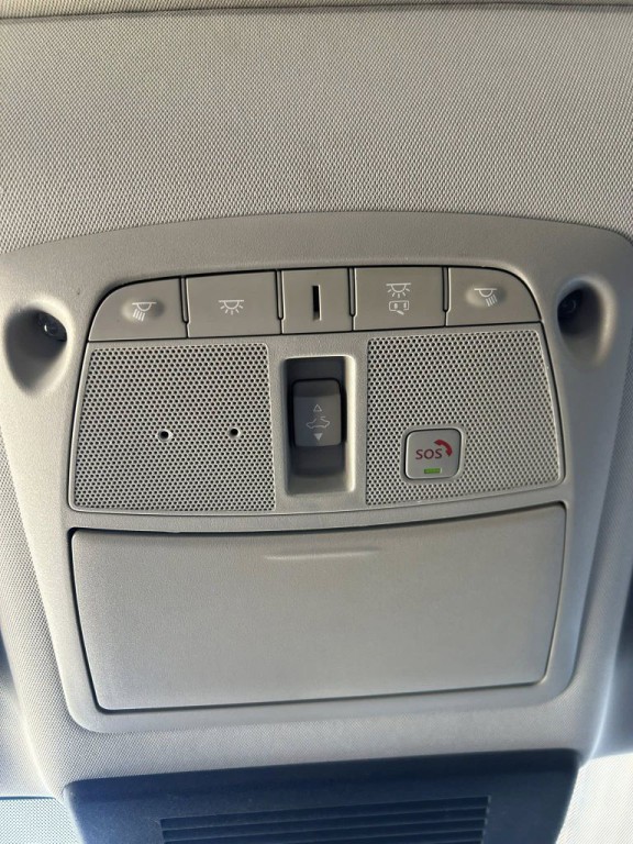 2021 Nissan Armada Image 5