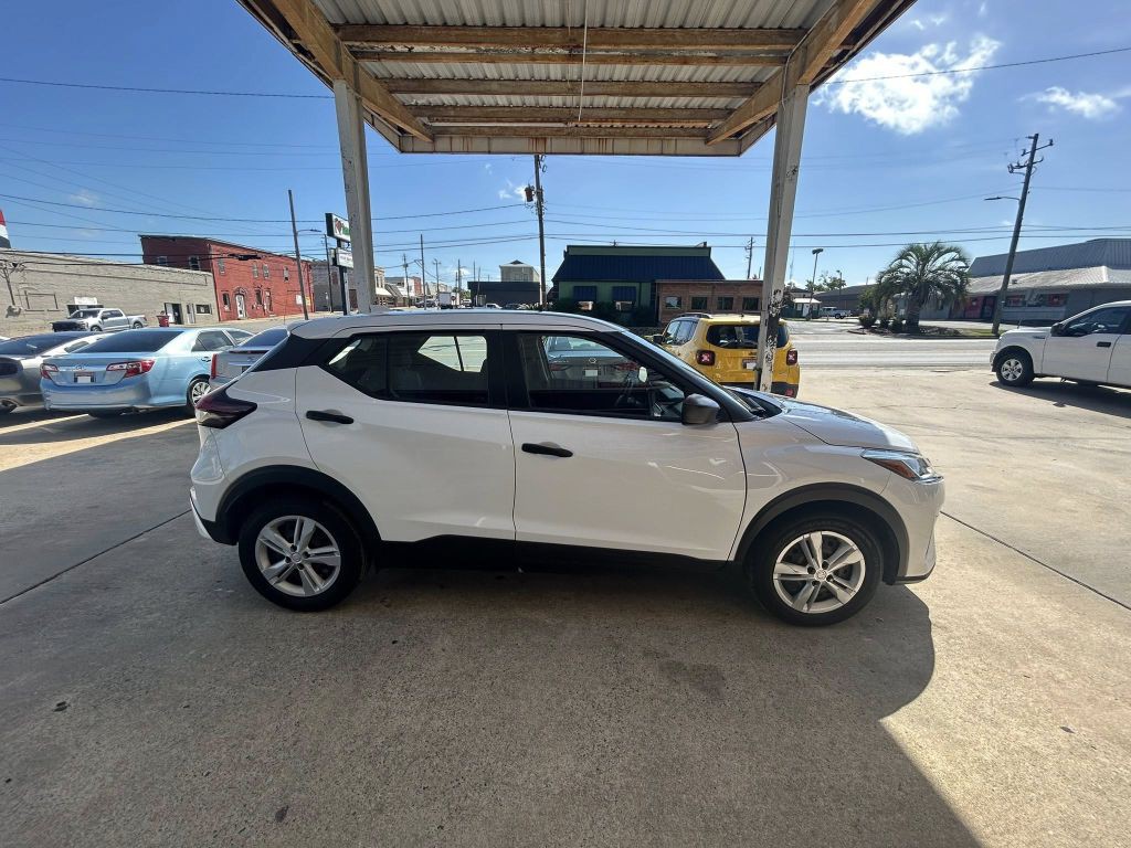 2023 Nissan Kicks Image 8