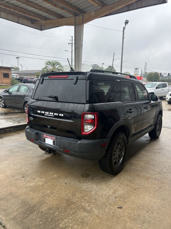2021 Ford Bronco Image 6