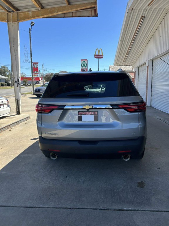 2023 Chevrolet Traverse Image 2