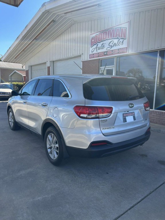 2018 Kia Sorento Image 9