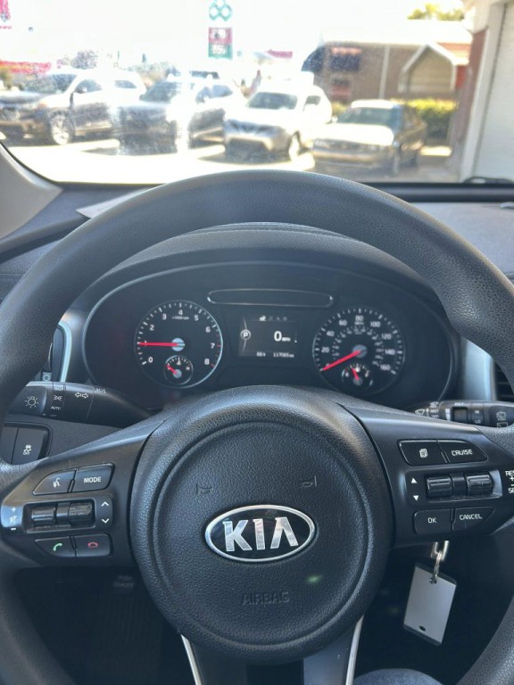 2018 Kia Sorento Image 11