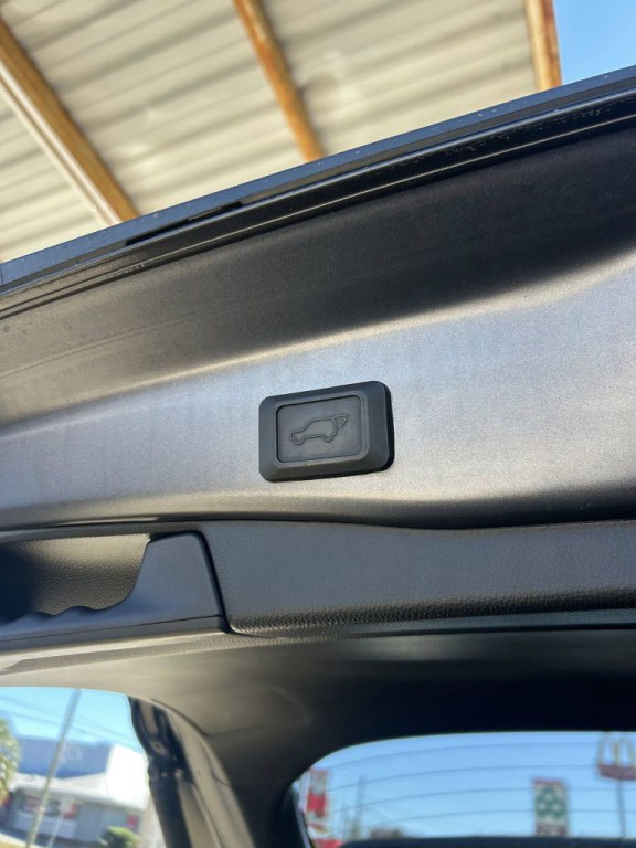 2023 Toyota Rav4 Image 15